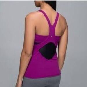 Lululemon elevate fuschia pink tank top